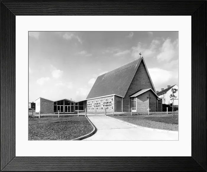 Framed Print : Modern architecture church on Dryden Road, Ipswich Framed Print : Modern architecture church on Dryden Road, Ipswich