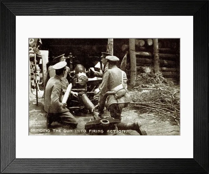 Framed Print : Bringing the gun into firing action, WW1 Framed Print : Bringing the gun into firing action, WW1