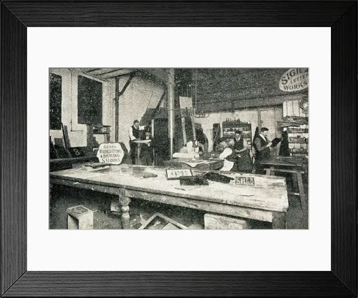 Framed Print : The Sign Shop, Pether's Sign Makers, London Framed Print : The Sign Shop, Pether's Sign Makers, London