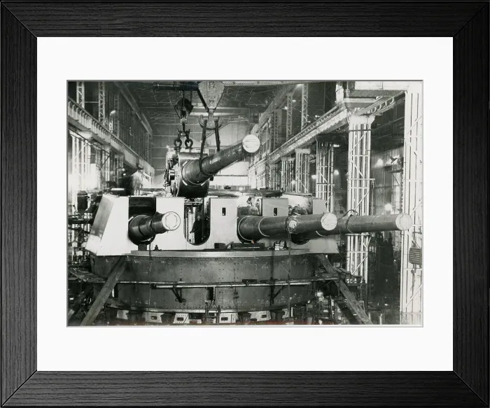 Framed Print : Vickers-Armstrong Elswick Works. Newcastle Upon Tyne Framed Print : Vickers-Armstrong Elswick Works. Newcastle Upon Tyne