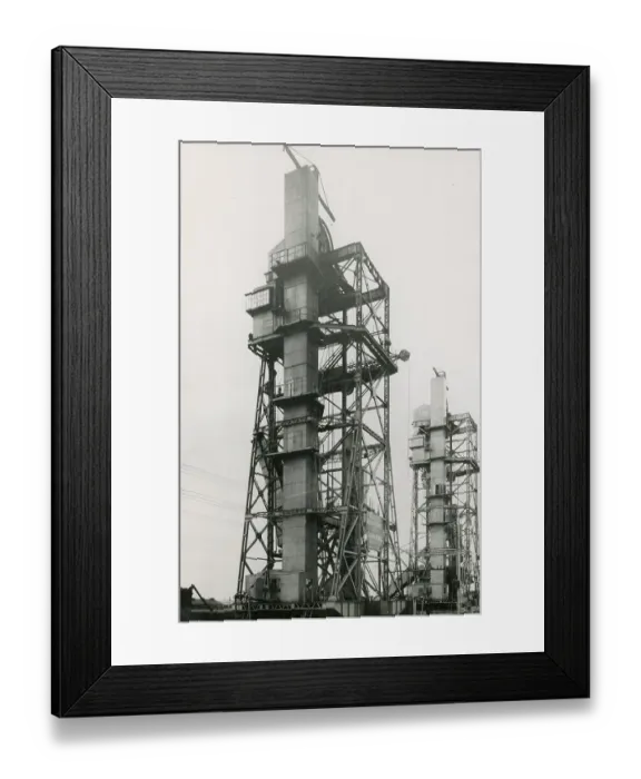 Framed Print : Vickers-Armstrong Elswick Works. Newcastle Upon Tyne Framed Print : Vickers-Armstrong Elswick Works. Newcastle Upon Tyne