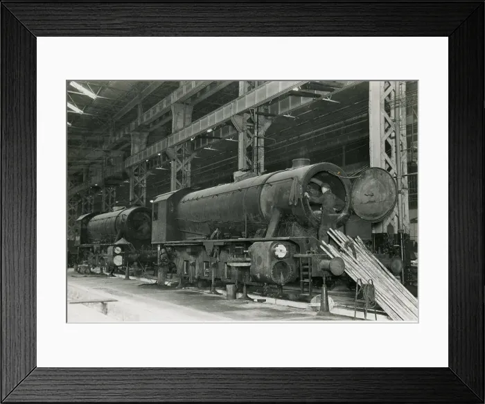 Framed Print : Vickers-Armstrong Elswick Works. Newcastle Upon Tyne Framed Print : Vickers-Armstrong Elswick Works. Newcastle Upon Tyne