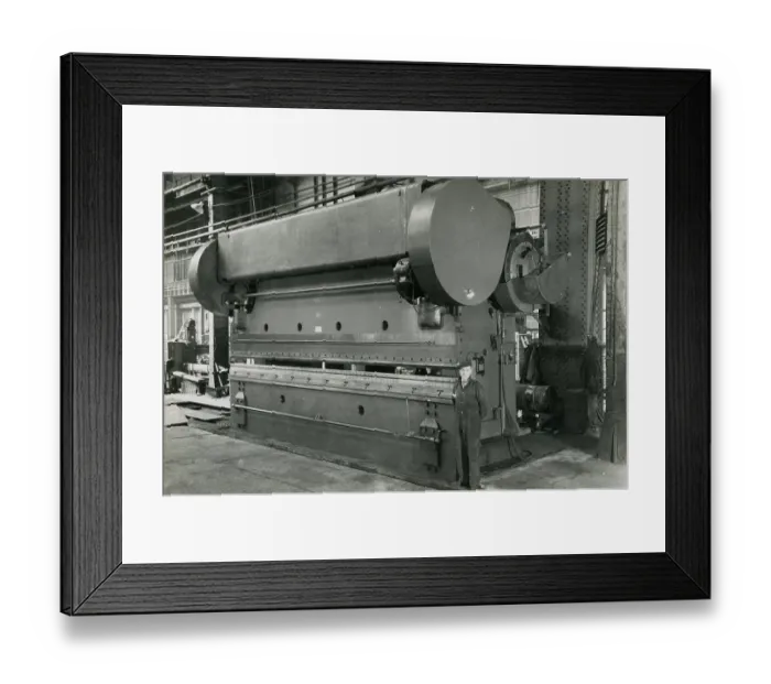 Framed Print : Vickers-Armstrong Elswick Works. Newcastle Upon Tyne Framed Print : Vickers-Armstrong Elswick Works. Newcastle Upon Tyne