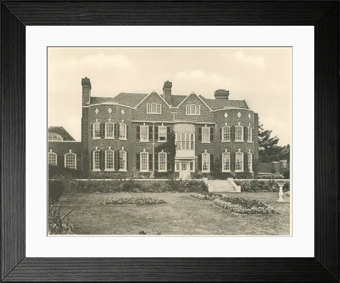 Framed Print : House In Surrey, Garden Front Framed Print : House In Surrey, Garden Front