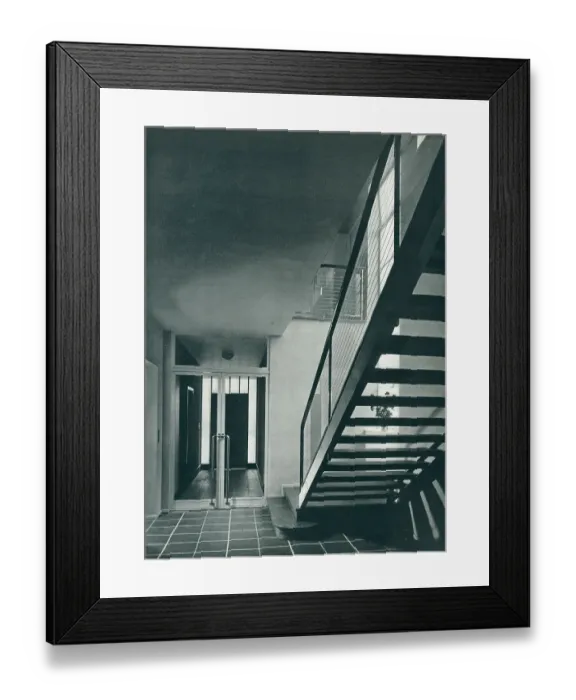 Framed Print : Modernist House In Church Street, Chelsea, Interior Framed Print : Modernist House In Church Street, Chelsea, Interior