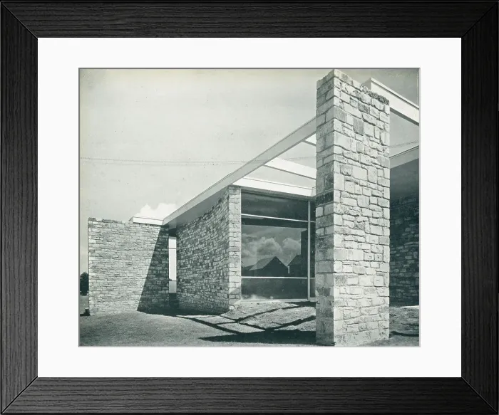 Framed Print : Modernist Exhibition House, Bristol Framed Print : Modernist Exhibition House, Bristol