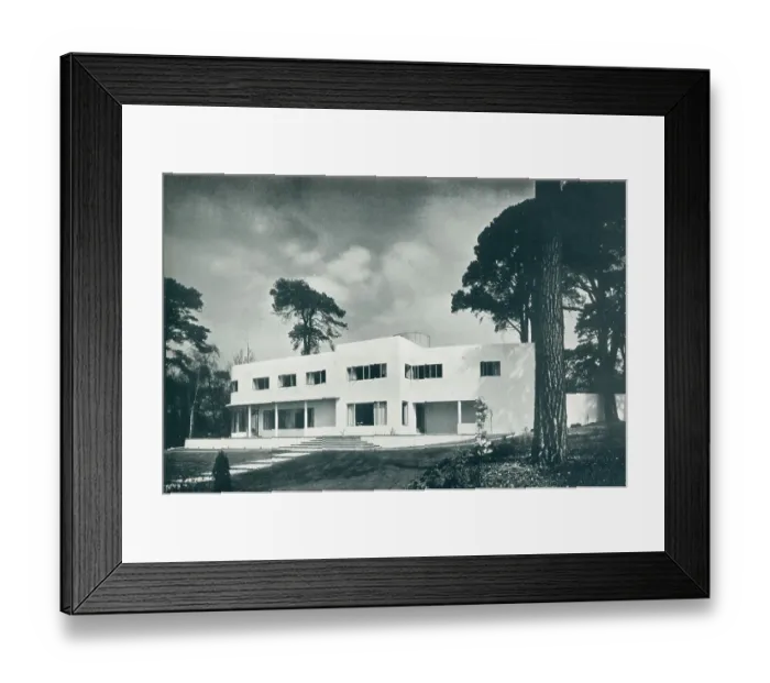 Framed Print : Modernist House At Wentworth, Virginia Water