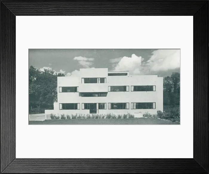 Framed Print : Modernist Thurso House, Cambridge Framed Print : Modernist Thurso House, Cambridge