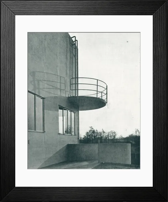 Framed Print : Modernist House, Rugby, Warwickshire, Balcony Framed Print : Modernist House, Rugby, Warwickshire, Balcony