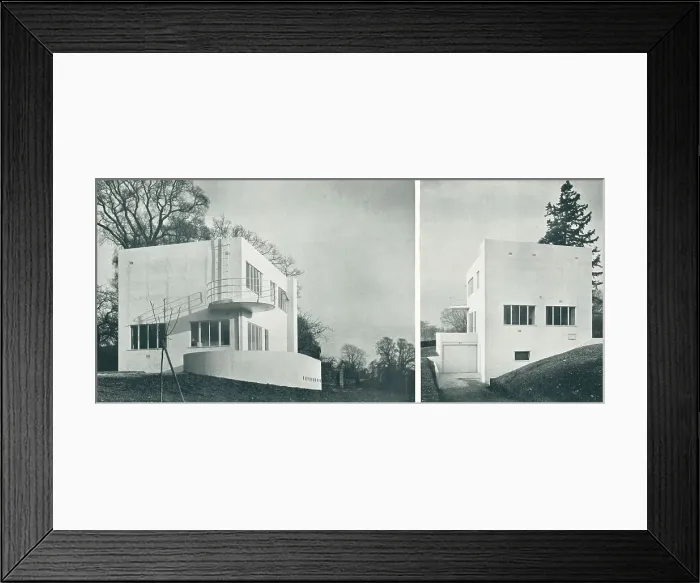 Framed Print : Modernist House, Rugby, Warwickshire Framed Print : Modernist House, Rugby, Warwickshire