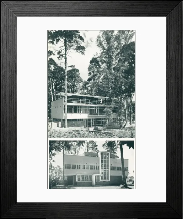 Framed Print : Modernist House, Wentworth Framed Print : Modernist House, Wentworth