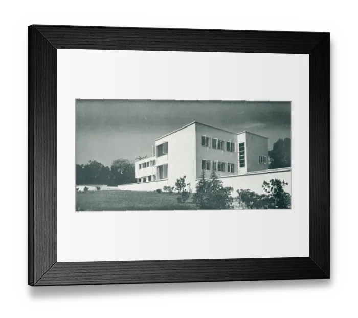 Framed Print : Modernist House, Chalfront, St. Giles Framed Print : Modernist House, Chalfront, St. Giles