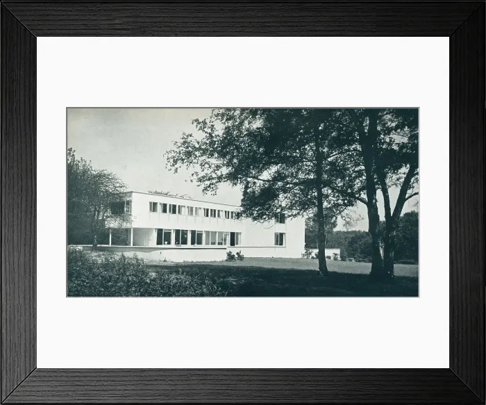 Framed Print : Modernist House, Chalfront, St. Giles Framed Print : Modernist House, Chalfront, St. Giles