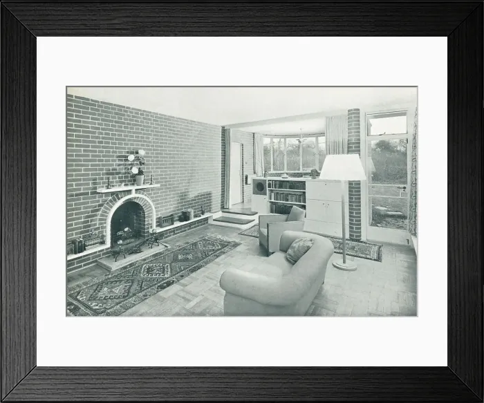 Framed Print : Modernist House, Gerrard's Cross, Bucks, Living Room Framed Print : Modernist House, Gerrard's Cross, Bucks, Living Room