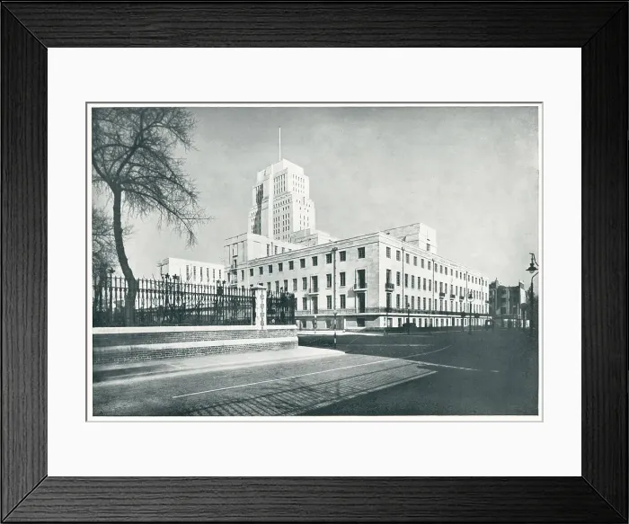 Framed Print : University Of London Senate House & Library Framed Print : University Of London Senate House & Library