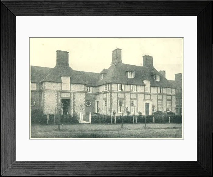 Framed Print : House At Erskine Hill, Hampstead Garden Suburb Framed Print : House At Erskine Hill, Hampstead Garden Suburb