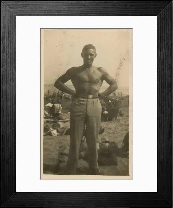 Framed Print : Frank Bell Body Builder from Darlington Framed Print : Frank Bell Body Builder from Darlington