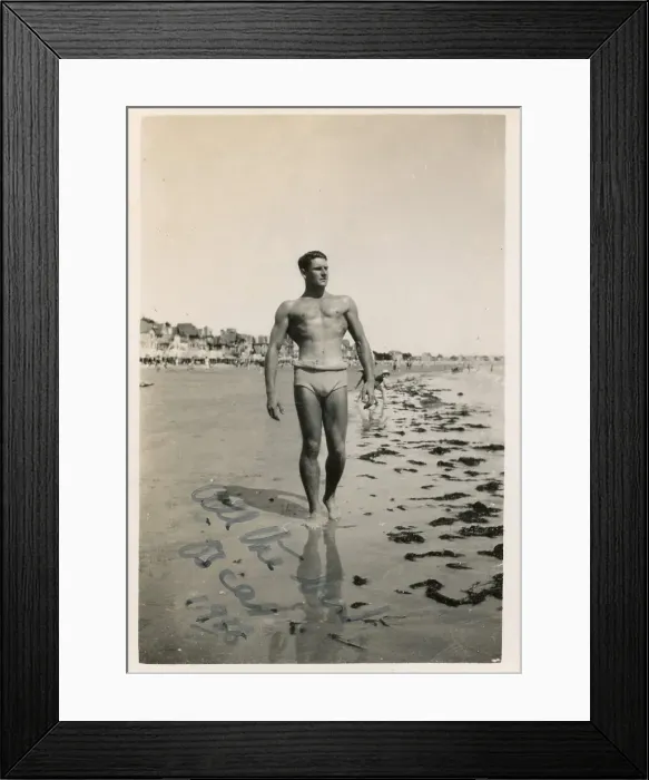 Framed Print : Frank Bell Body Builder from Darlington Framed Print : Frank Bell Body Builder from Darlington