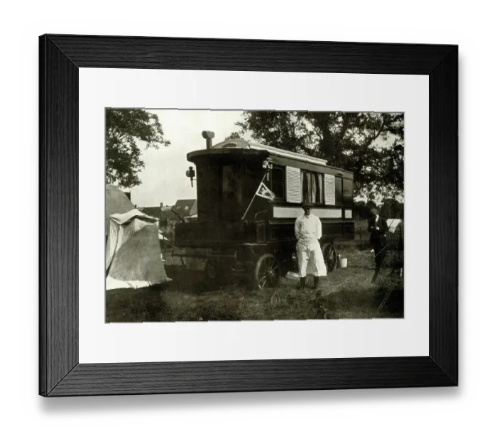 Framed Print : W J Edge's Van at Caravan Club Meet, Stratford on Avon Framed Print : W J Edge's Van at Caravan Club Meet, Stratford on Avon