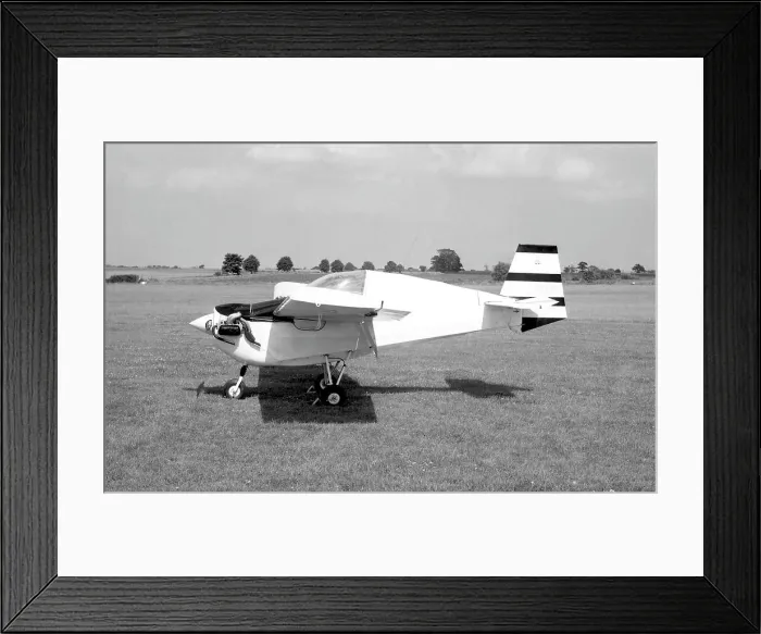 Framed Print : Tipsy Nipper G-BRIK Framed Print : Tipsy Nipper G-BRIK