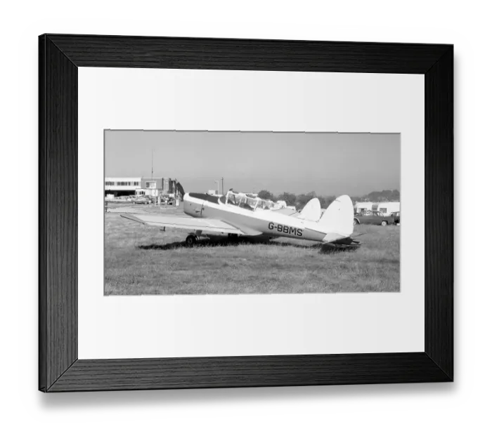 Framed Print : de Havilland Chipmunk 22 G-BBMS Framed Print : de Havilland Chipmunk 22 G-BBMS
