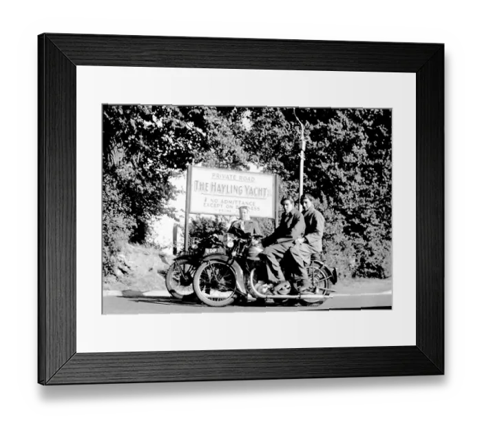 Framed Print : Ariel 1938 NG 350cc motorcycles Framed Print : Ariel 1938 NG 350cc motorcycles