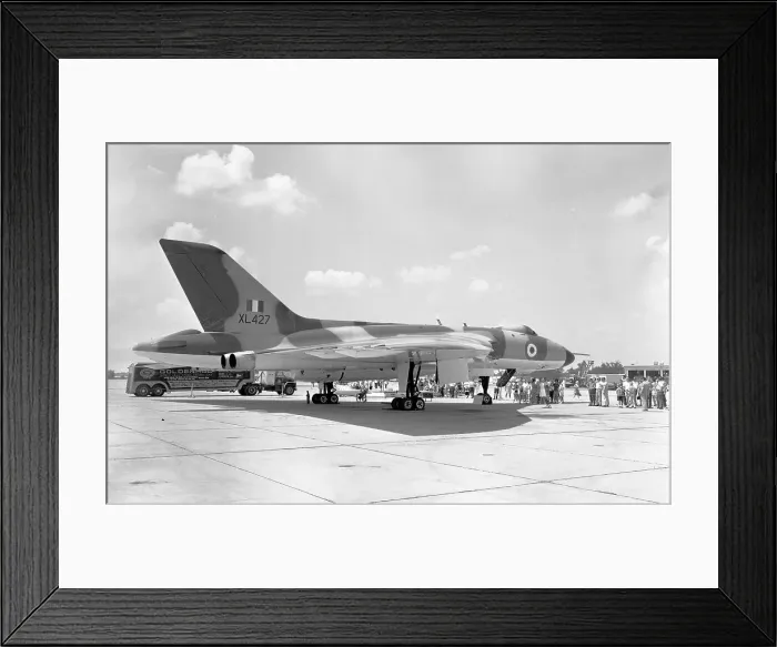 Framed Print : Avro Vulcan B. 2 XL427 Framed Print : Avro Vulcan B. 2 XL427