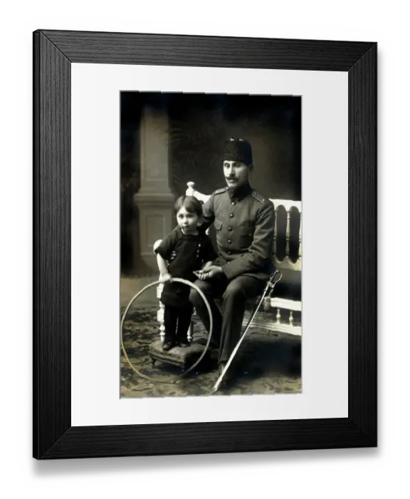 Framed Print : WW1 - Commander of the 11th Kafkas Regiment (3rd Platoon) Framed Print : WW1 - Commander of the 11th Kafkas Regiment (3rd Platoon)