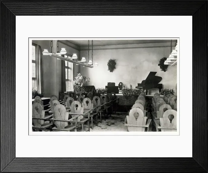Framed Print : House De Pietersberg (Social Cultural Centre), Oosterbeek Framed Print : House De Pietersberg (Social Cultural Centre), Oosterbeek