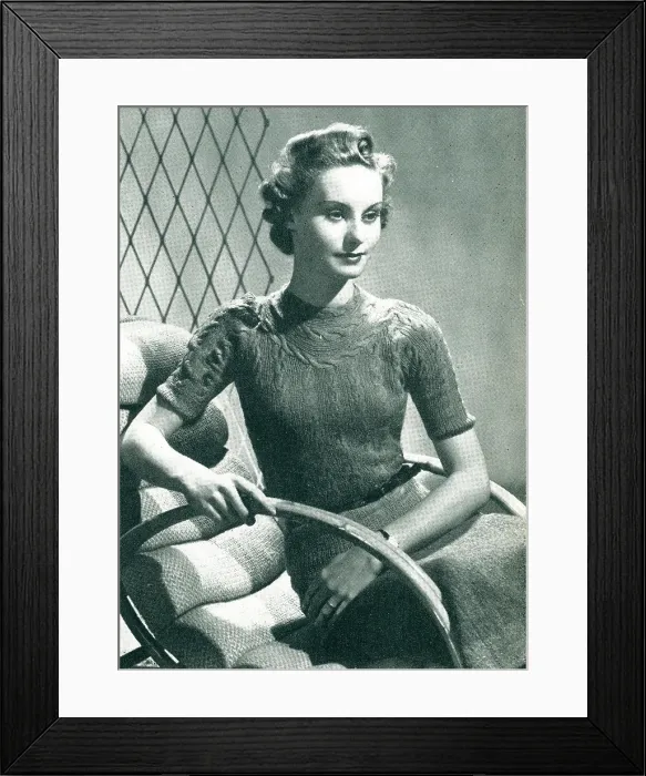 Framed Print : Advertisement Photograph, 1930s Women Framed Print : Advertisement Photograph, 1930s Women