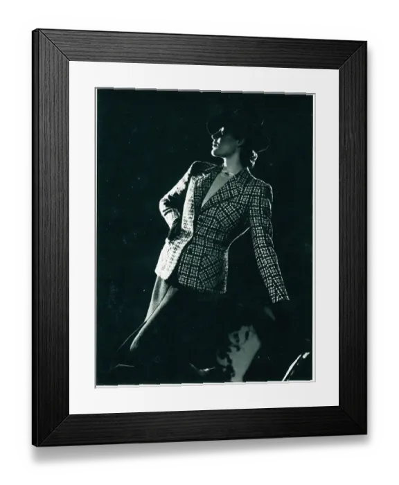 Framed Print : Fashion Portrait Photograph Framed Print : Fashion Portrait Photograph