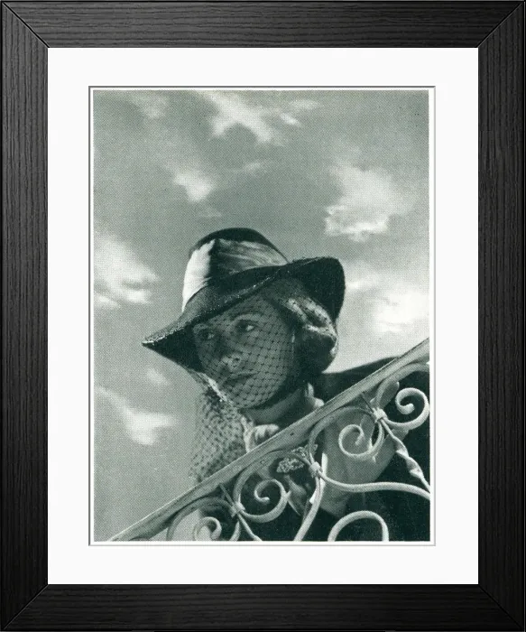 Framed Print : Portrait Of A Woman Framed Print : Portrait Of A Woman