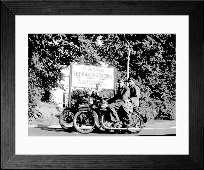 Framed Print : Ariel 1938 NG 350cc motorcycles Framed Print : Ariel 1938 NG 350cc motorcycles