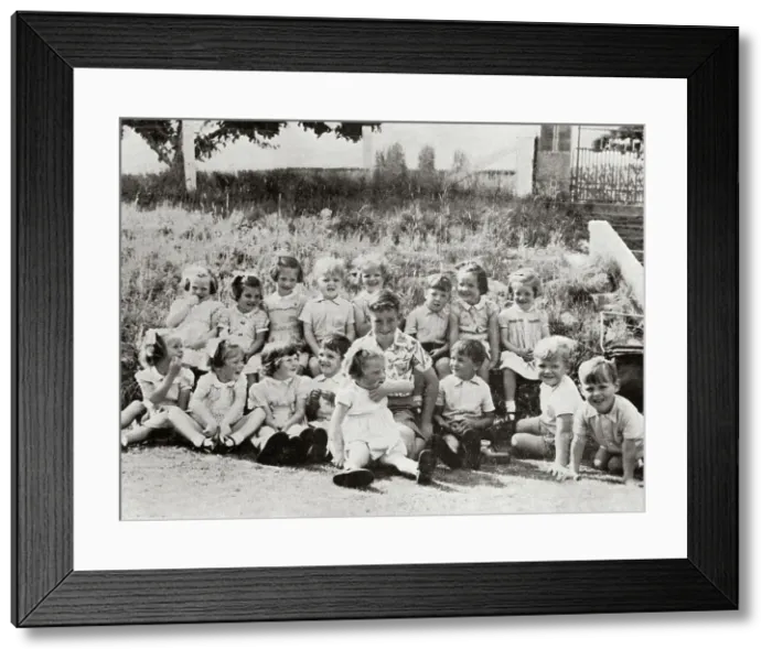 Framed Print : Aberlour Orphanage Nursery School 1950s Children Framed Print : Aberlour Orphanage Nursery School 1950s Children
