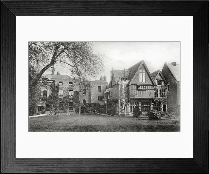 Framed Print : Gloucester St Lucy's Home Framed Print : Gloucester St Lucy's Home