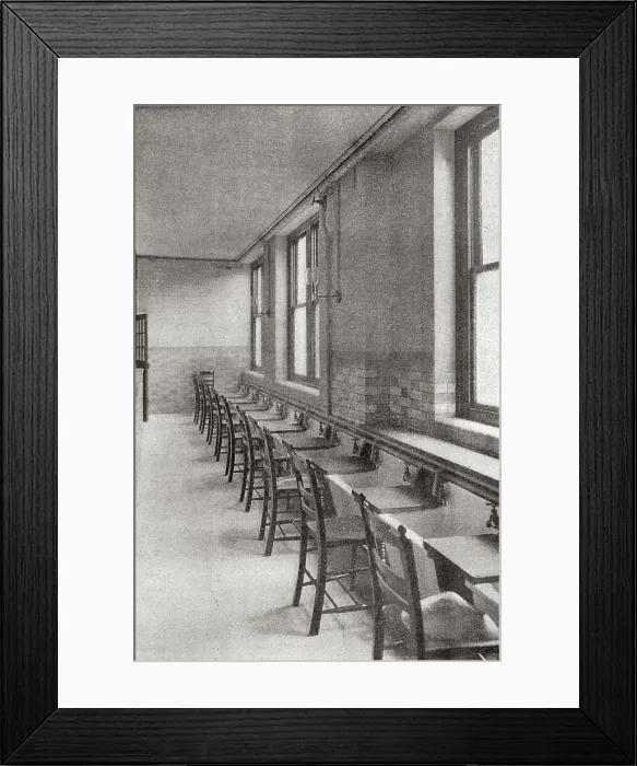 Framed Print : Rowton House, Newington Butts, London Framed Print : Rowton House, Newington Butts, London