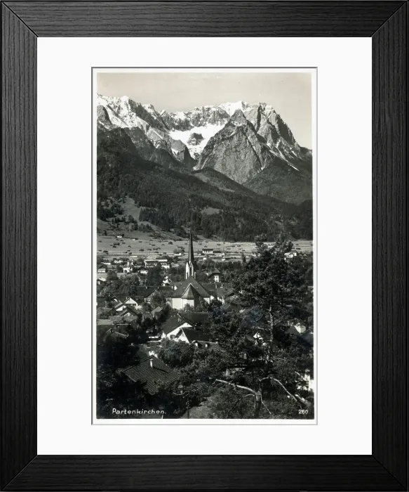 Framed Print : Garmisch-Partenkirchen, Bavaria, Germany Framed Print : Garmisch-Partenkirchen, Bavaria, Germany