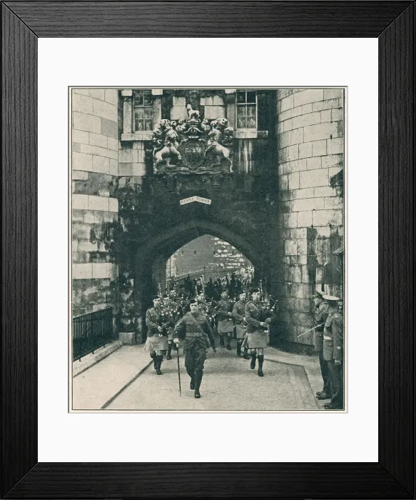 Framed Print : 13808683 Framed Print : 13808683