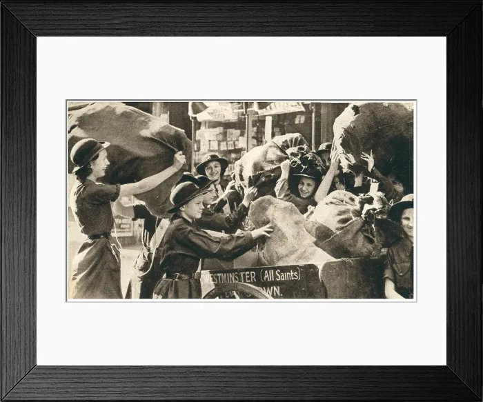 Framed Print : 13809653 Framed Print : 13809653
