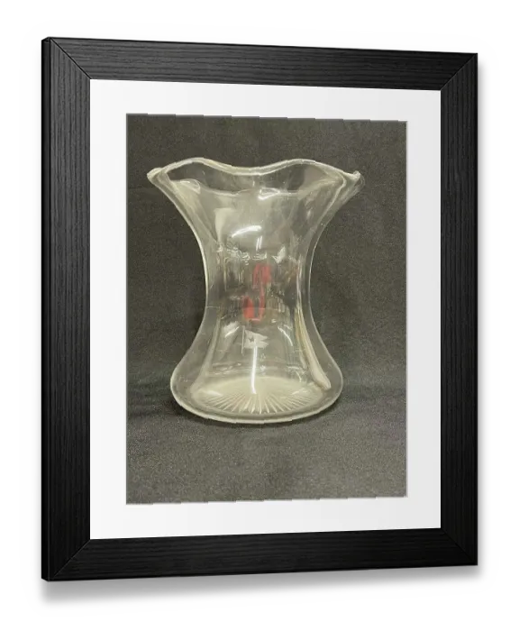 Framed Print : White Star Line, vase with piecrust rim and logo