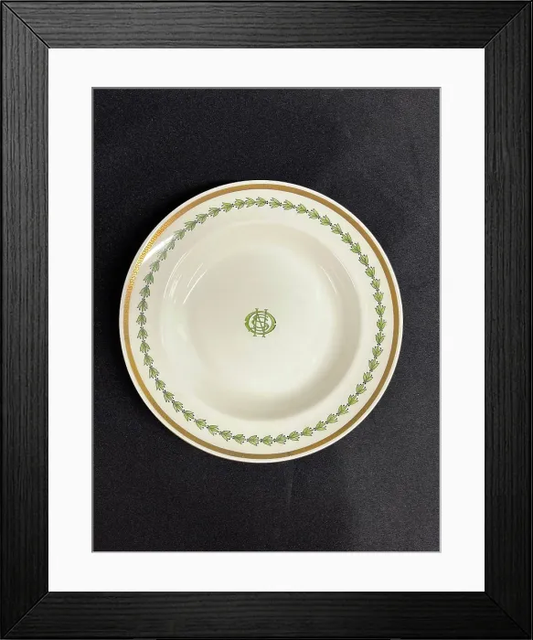Framed Print : White Star Line, Stonier OSNC dinner plate Framed Print : White Star Line, Stonier OSNC dinner plate