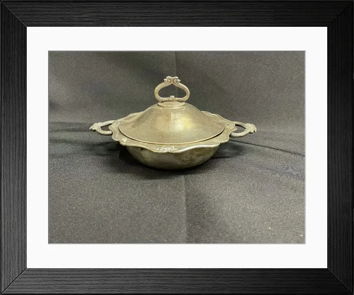 Framed Print : White Star Line, Goldsmiths muffin dish and cover Framed Print : White Star Line, Goldsmiths muffin dish and cover