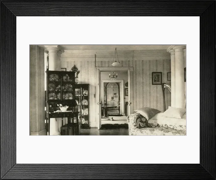 Framed Print : The Drawing Room, Oddington House, Moreton-in-Marsh, Glos Framed Print : The Drawing Room, Oddington House, Moreton-in-Marsh, Glos