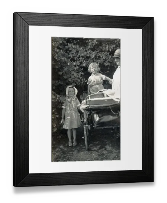 Framed Print : Two Talbot Rice children with their Nurse, Oddington House Framed Print : Two Talbot Rice children with their Nurse, Oddington House