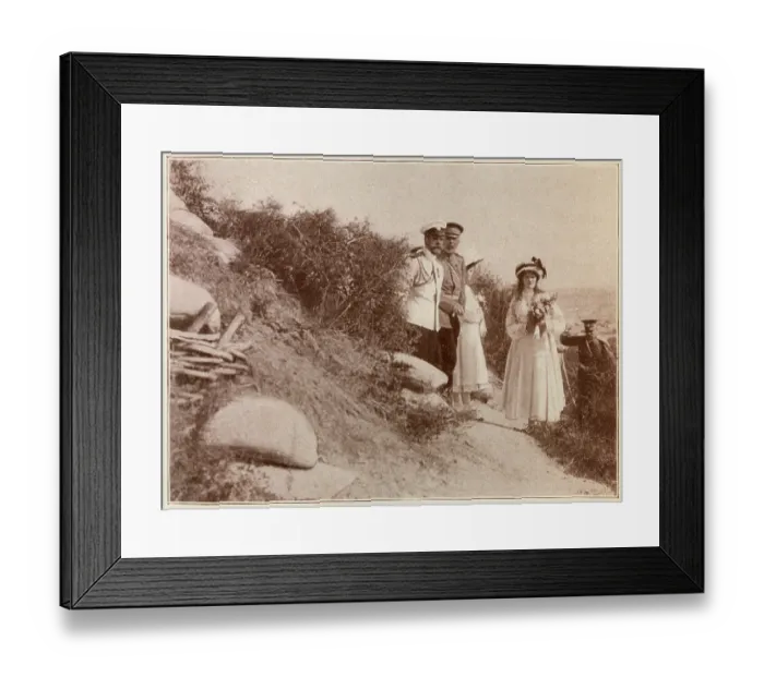 Framed Print : Tsar Nicholas II and his two eldest daughters, Crimea Framed Print : Tsar Nicholas II and his two eldest daughters, Crimea