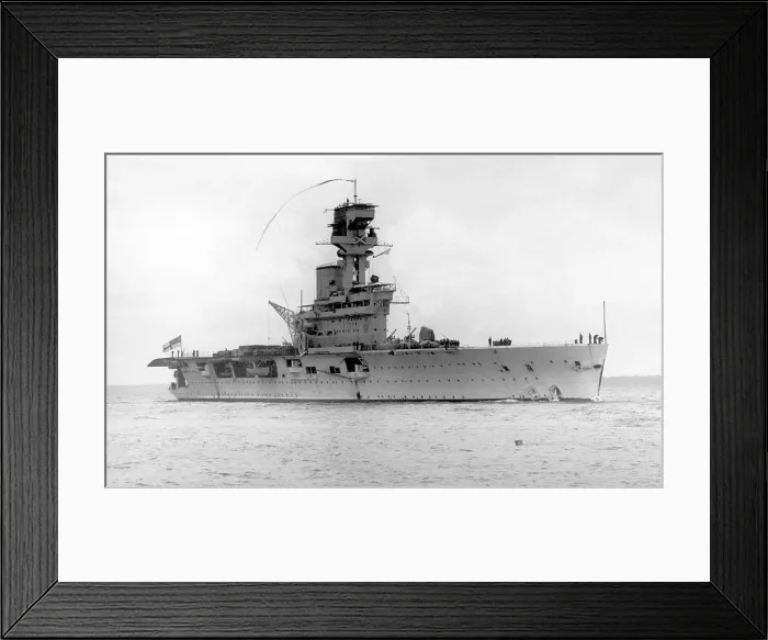 Framed Print : HMS Hermes 95, aircraft carrier Framed Print : HMS Hermes 95, aircraft carrier
