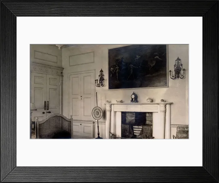 Framed Print : Room in Oddington House, near Stow on the Wold, Glos Framed Print : Room in Oddington House, near Stow on the Wold, Glos