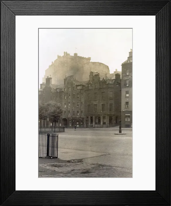 Framed Print : The Castle, viewed from the SE, with the Grassmarket, Edinburgh, Scotland Date: 1930s Framed Print : The Castle, viewed from the SE, with the Grassmarket, Edinburgh, Scotland Date: 1930s