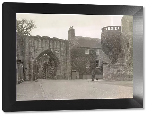 Priory Gateway (The Pends) and old houses, St Andrews, Fife, Scotland Date: 1930s