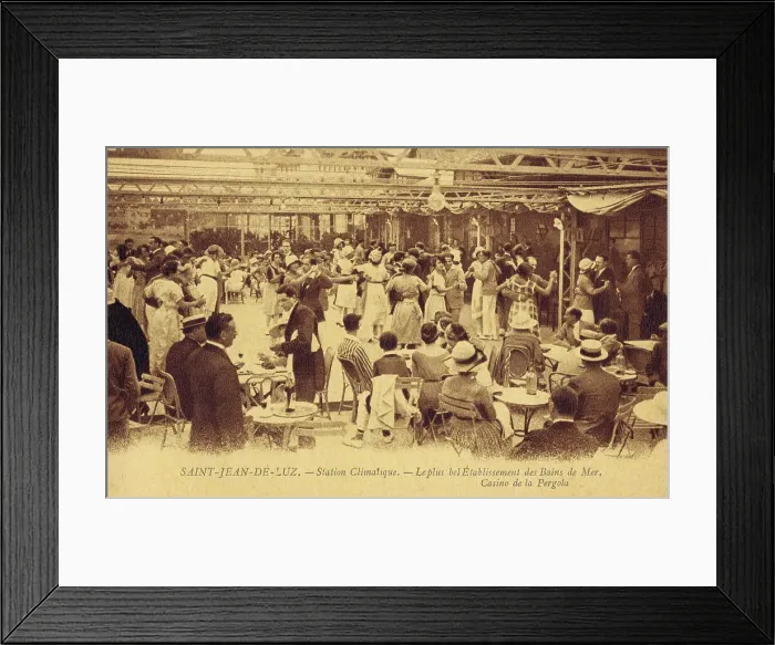 Framed Print : Exterior terrace of Casino de Pergola at Saint-Jean-de-Luz Framed Print : Exterior terrace of Casino de Pergola at Saint-Jean-de-Luz